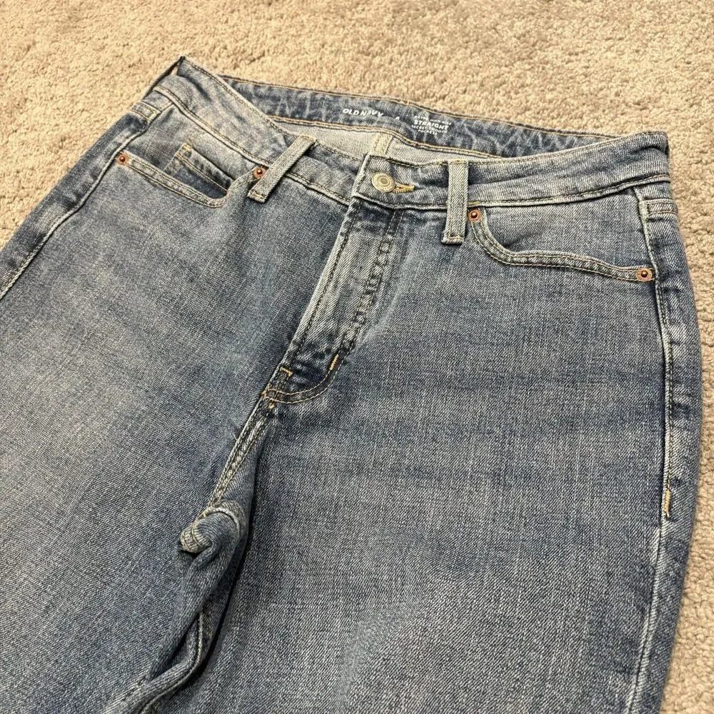 Old Navy Extra High Rise Straight Jean Secret Smooth Pockets Size 6